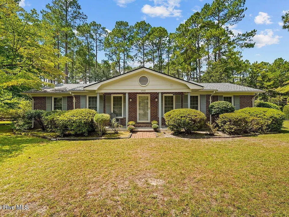 1003 Robinwood Rd