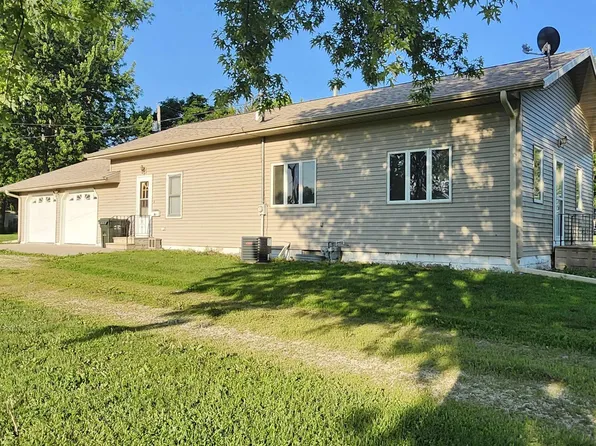 305 SW B Ave, Gilmore City, IA 50541