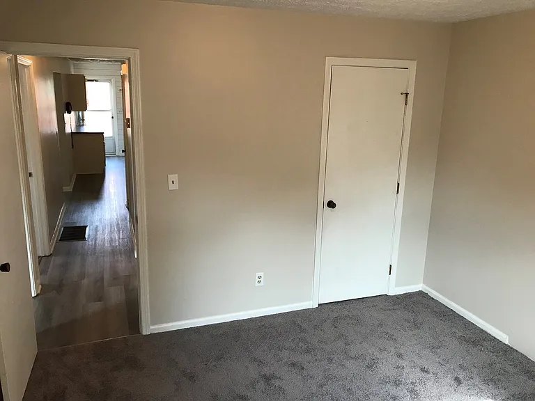 113 Springside Ct — Photo 15