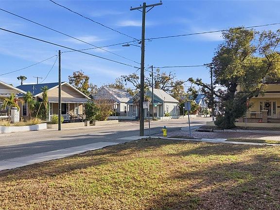 5th image of 2616 N 19TH STREET LOT 1