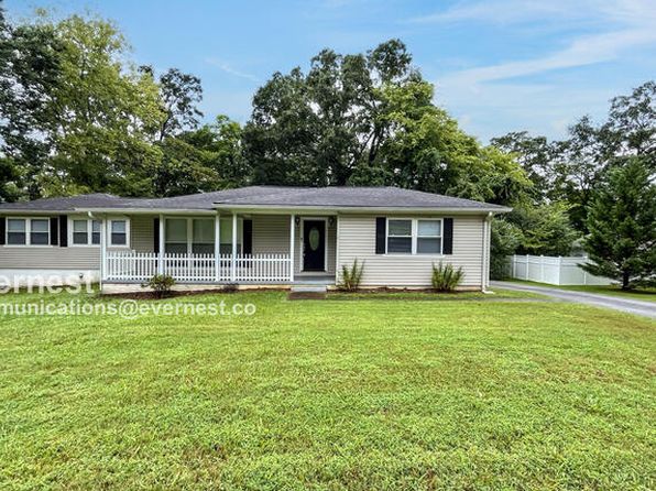 1361 N Concord Rd