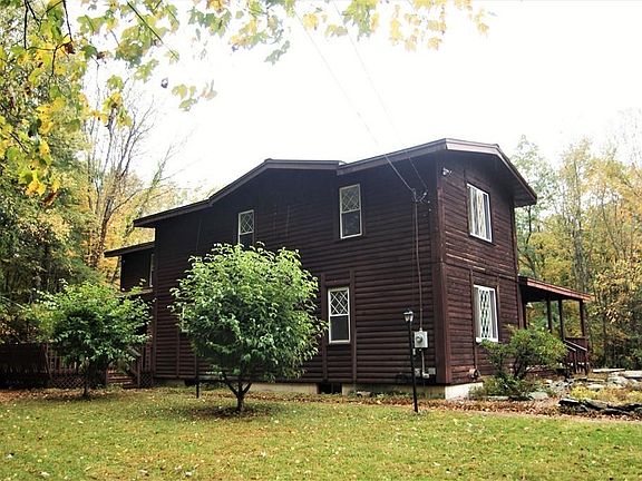 3rd image of 1003 Dennison Dr