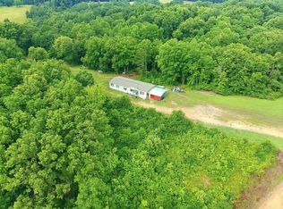 17627 Campbellsville Rd, Lynnville, TN 38472