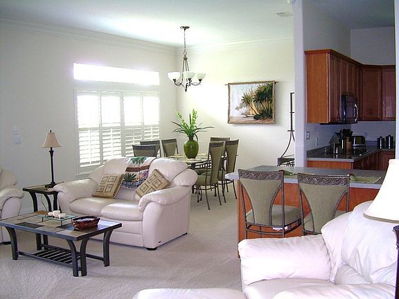 Bright and open floor plan