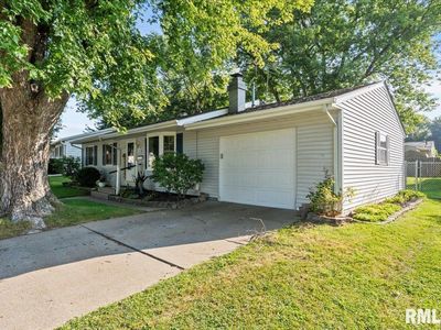 1107 N Thornwood Ave, Davenport, IA, 52804