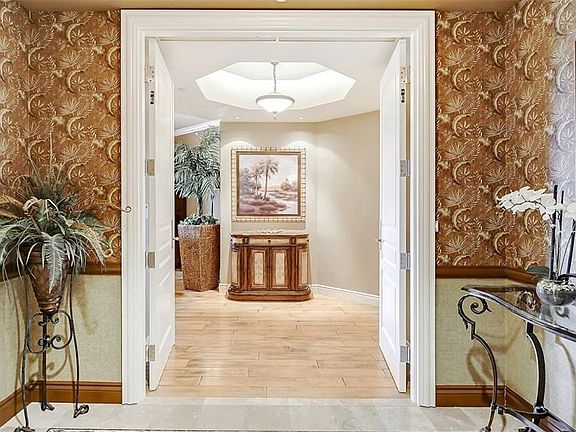 4th image of 2050 Benjamin Franklin Dr #B503