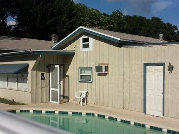 4th image of 5626 Newton Ave S