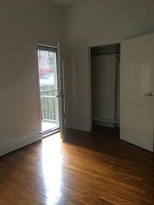 Rented by LDMI Realty Group LLC | media 17