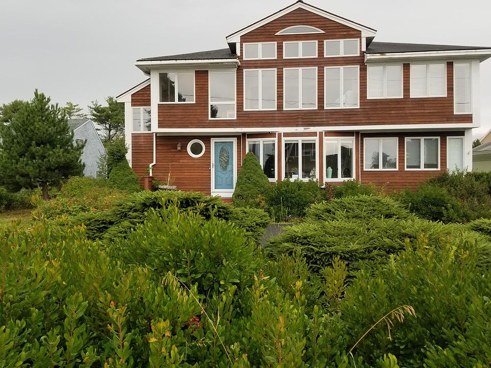 1st image of 30 Pillsbury Dr