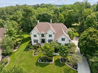 8914 Tartan Fields Dr, Dublin, OH 43017