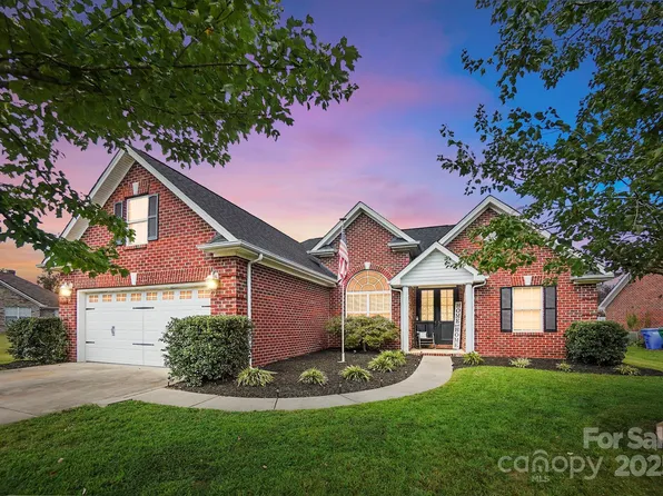 12639 Hill Pine Rd, Midland, NC 28107