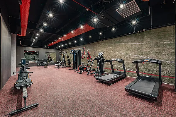 Rented by Nooklyn NYC LLC | media 18