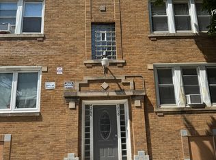 4248 W Hirsch St #3E, Chicago, IL 60651