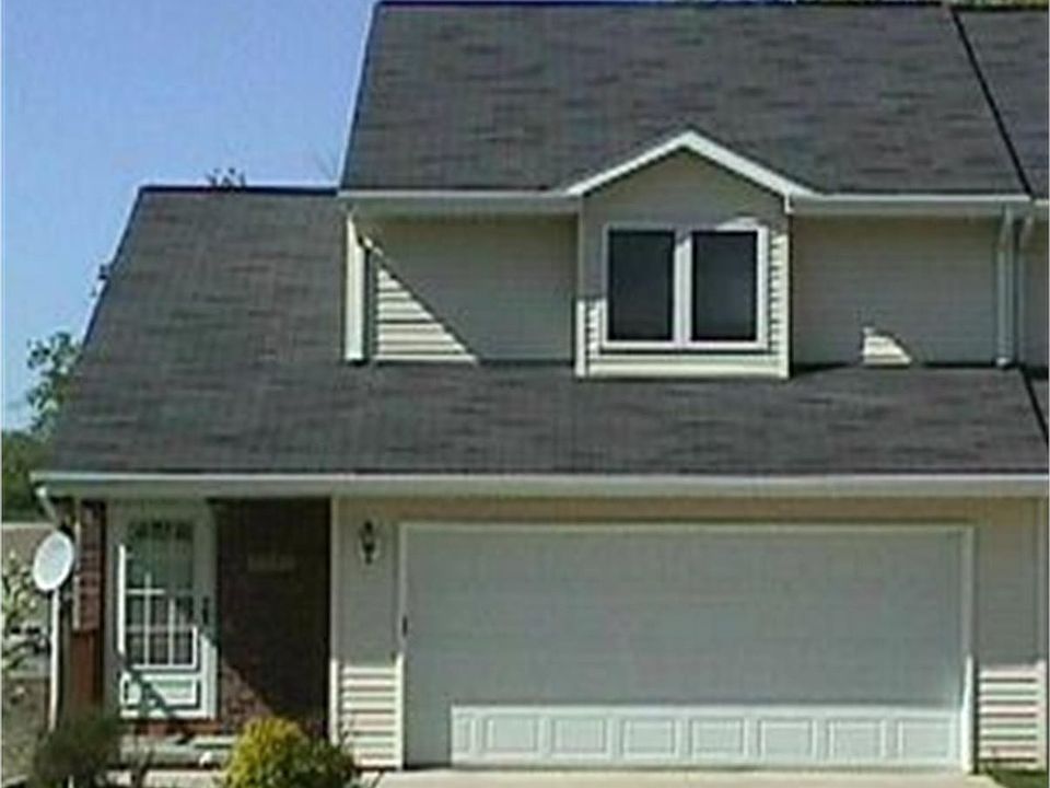 1st image of 2351 12th St