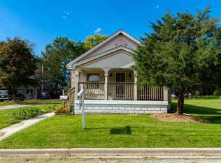 1015 Arthur Ave, Joliet, IL 60432