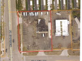 22412 Middlebelt Rd, Farmington, MI 48336