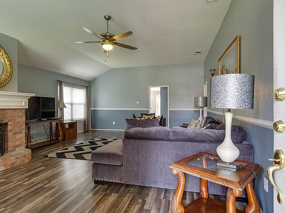 2nd image of 6919 Westover Way