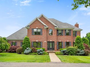16413 Crooked Ln, Fisherville, KY 40023