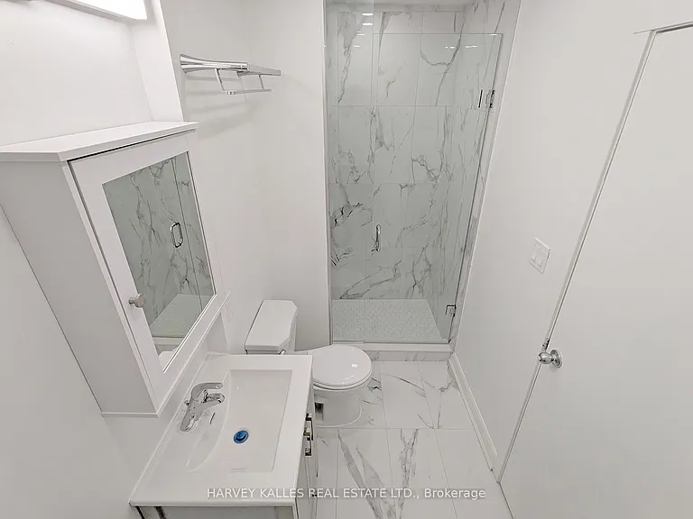 125 Shelborne Ave #1A — Photo 9
