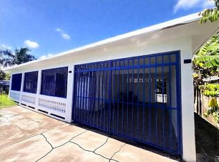 32D Calle Central, Dorado, PR 00646