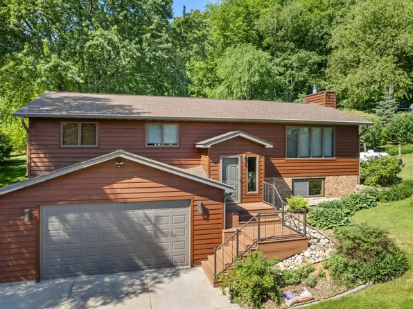 39109 Karen Ct, Winona, MN 55987