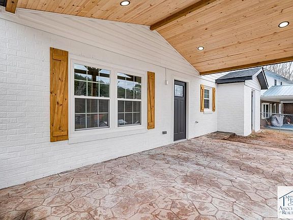 2nd image of 41 Cedarwood Ct