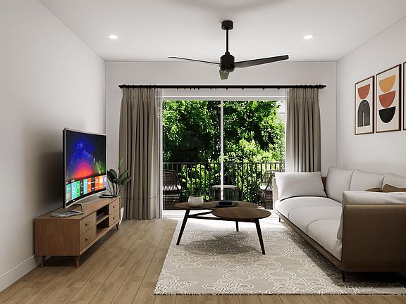4th image of 709 E Lenoir St #101