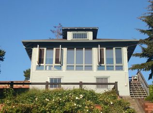 2732 Garlough Ave SW, Seattle, WA 98116