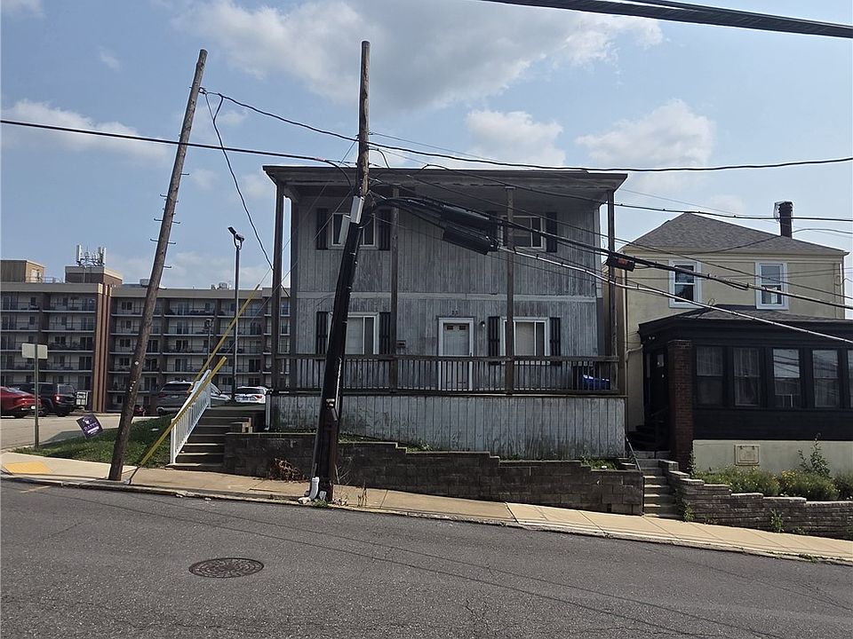 1st image of 23 W College St