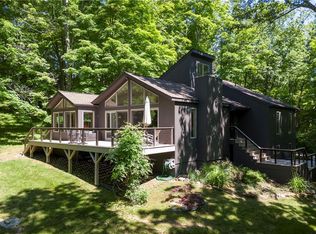 25 Green Rd, Amenia, NY 12501