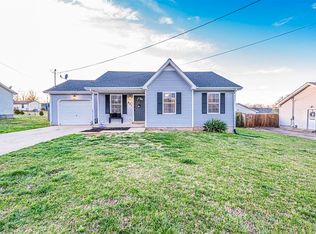 421 Pacific Ave, Oak Grove, KY 42262
