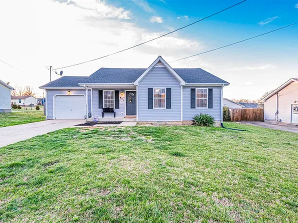 421 Pacific Ave, Oak Grove, KY 42262