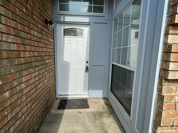 4th image of 202 Chamblin Dr