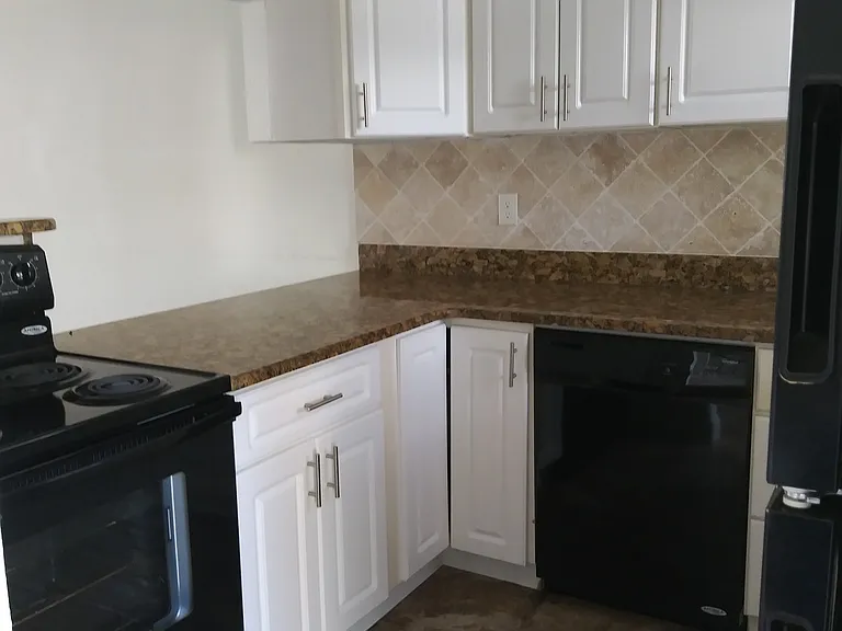 Oak Ridge Apartments — Photo 38