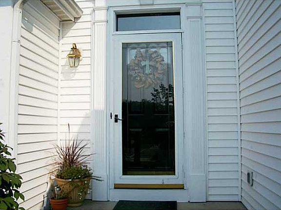 2nd image of 12569 Bentwood Farms Dr