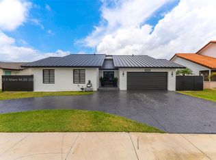 13211 SW 6th St, Miami, FL 33184