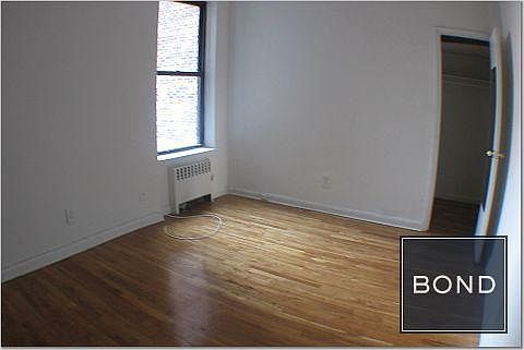 2nd image of 153 Norfolk St #2H
