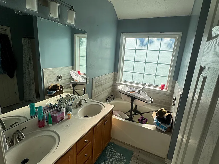 1805 Lakewood Village Dr — Photo 11