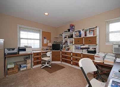 4th image of 69 Comerford St