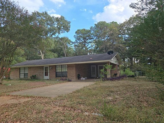2nd image of 26 Harts Cir