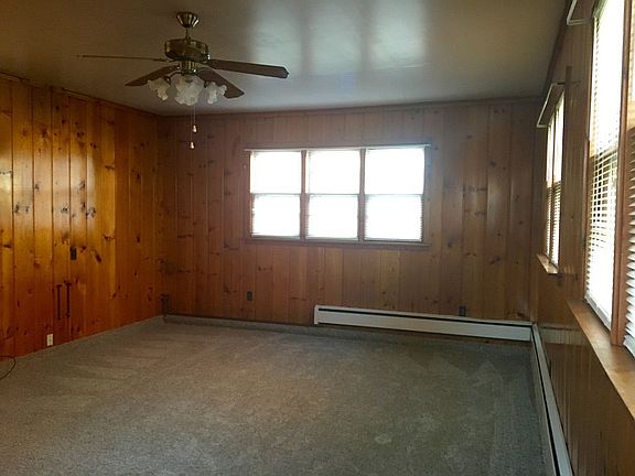 16' X 21' Family Rm/man cave