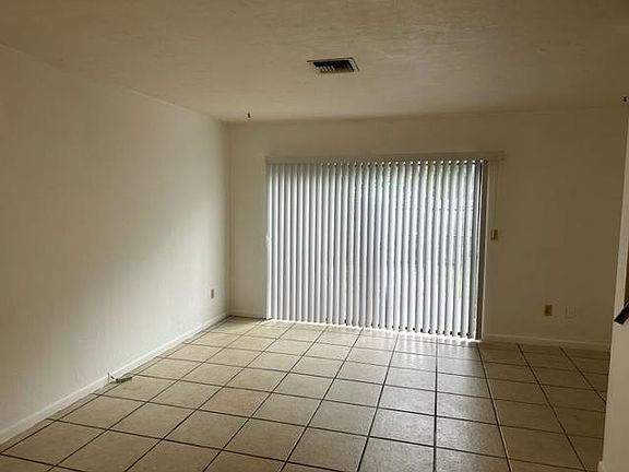 3rd image of 3641 NE 20th Pl Unit A