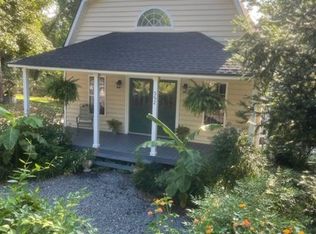 352 Main St, Vass, NC 28394