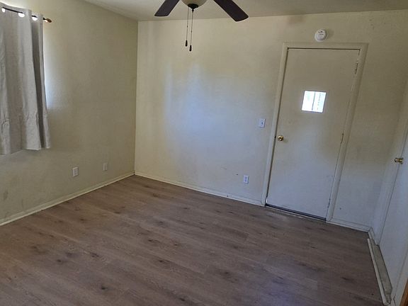 4th image of 4087 Kensington Way