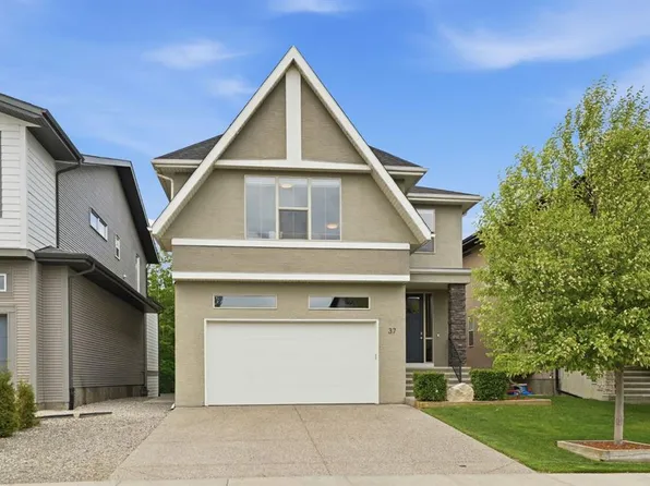 37 E Walden Park SE, Calgary, AB T2X 0Z2