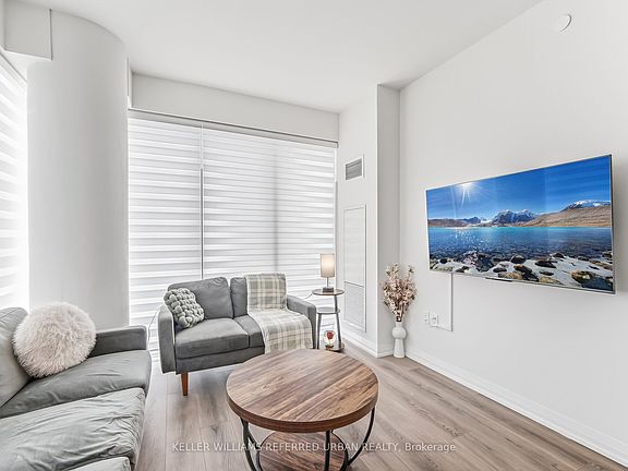 4th image of 9000 Jane St #1115