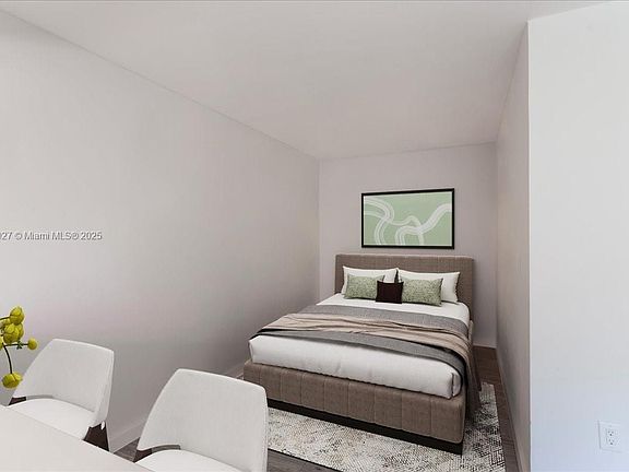 3rd image of 730 Pennsylvania Ave APT 303