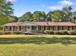 1203 Redwine Rd, Fayetteville, GA 30215