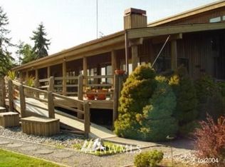 1442 Ocean Dr, Camano Island, WA