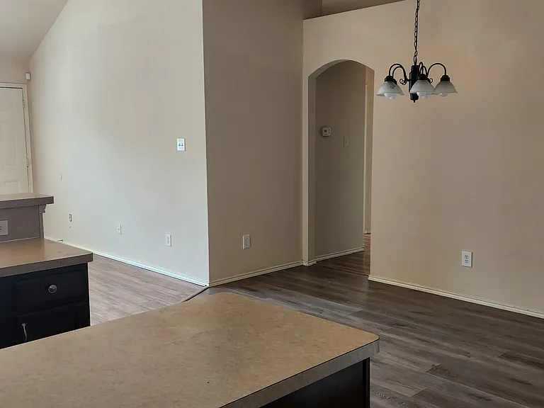1212 Ruthella Dr — Photo 9